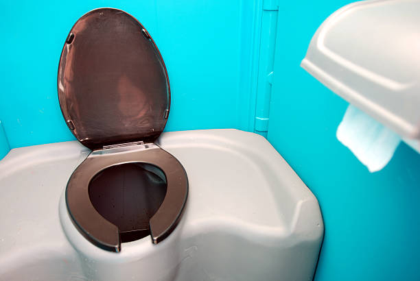Best Porta potty rental near me  in Lake Bluff, IL